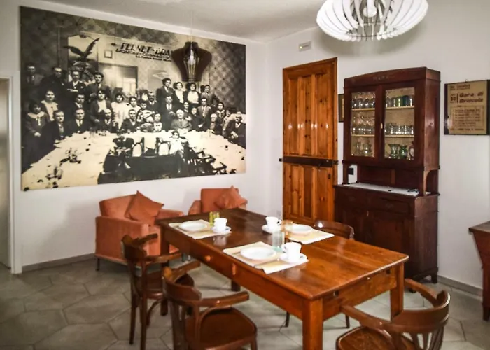 Πανσιόν Gambisa Street Soliera