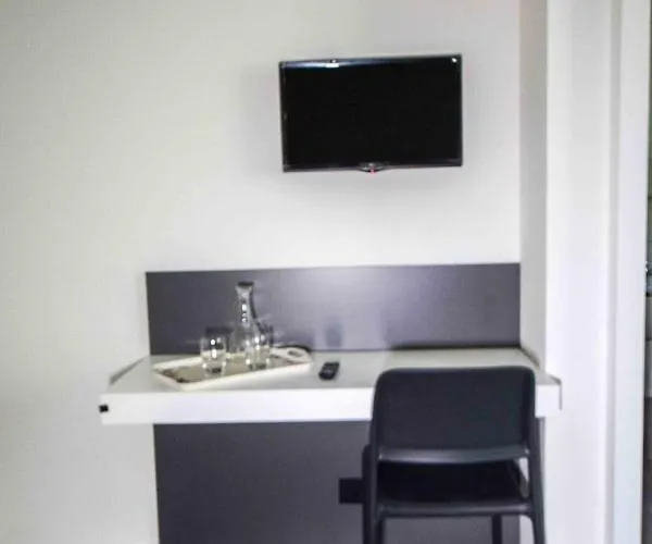 Πανσιόν Gambisa Street